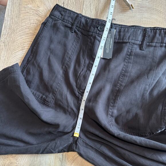 Banana Republic TALL Super Soft Soma High Rise Barrel Pant Black M 713491 - Picture 10 of 11